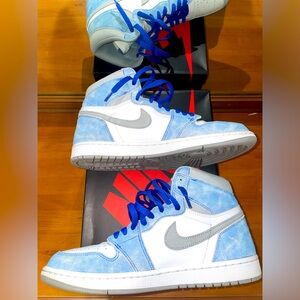 Nike Jordan One Hyper Royal Sneakers - Size 10 M